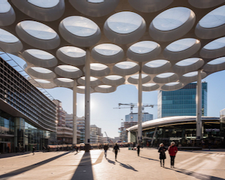 picture of utrecht central station